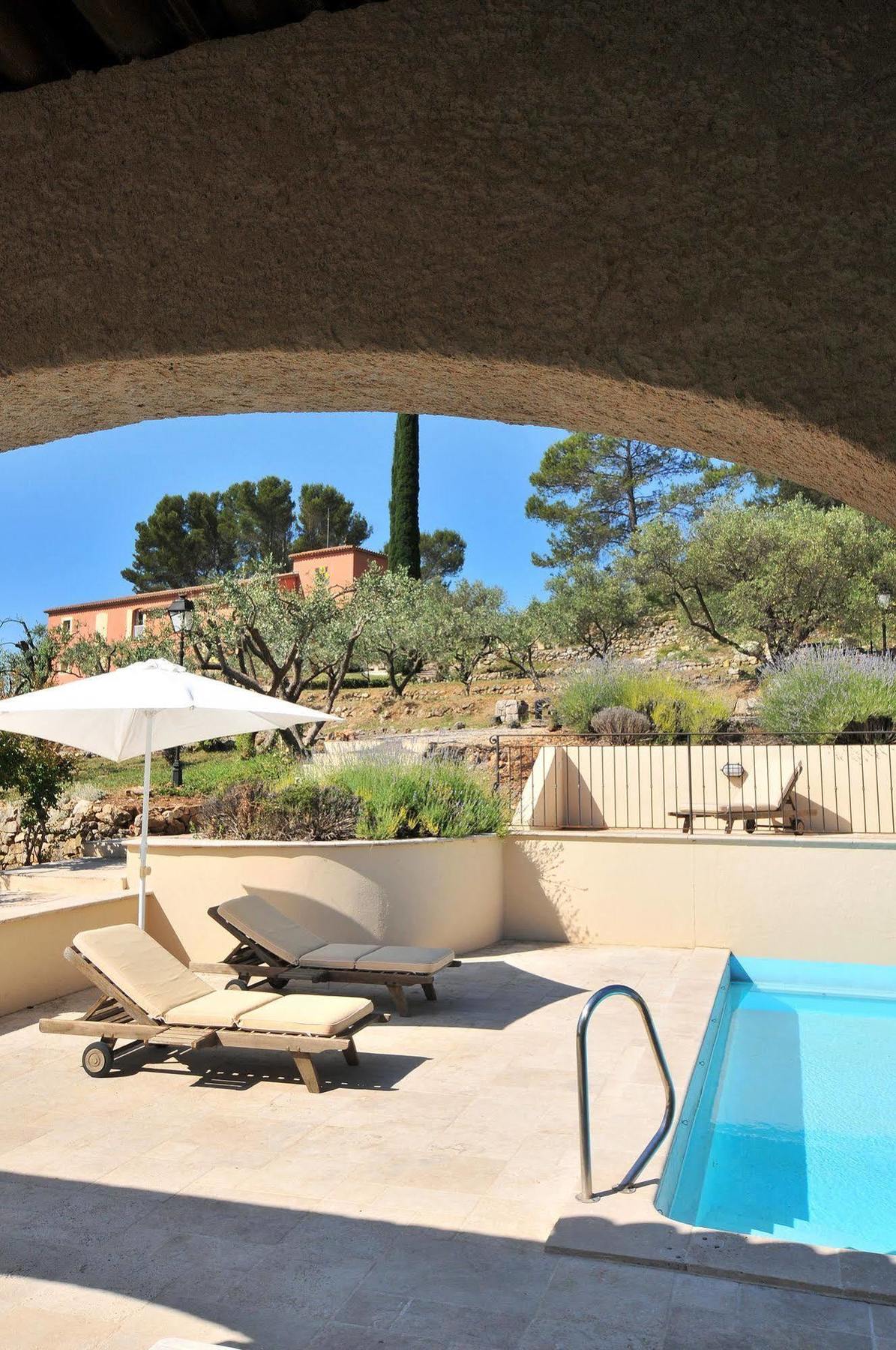 Domaine Rabiega Hotel Flayosc Buitenkant foto